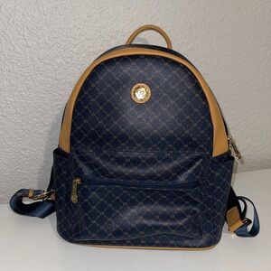 Rioni Zaino Round Dome Backpack
